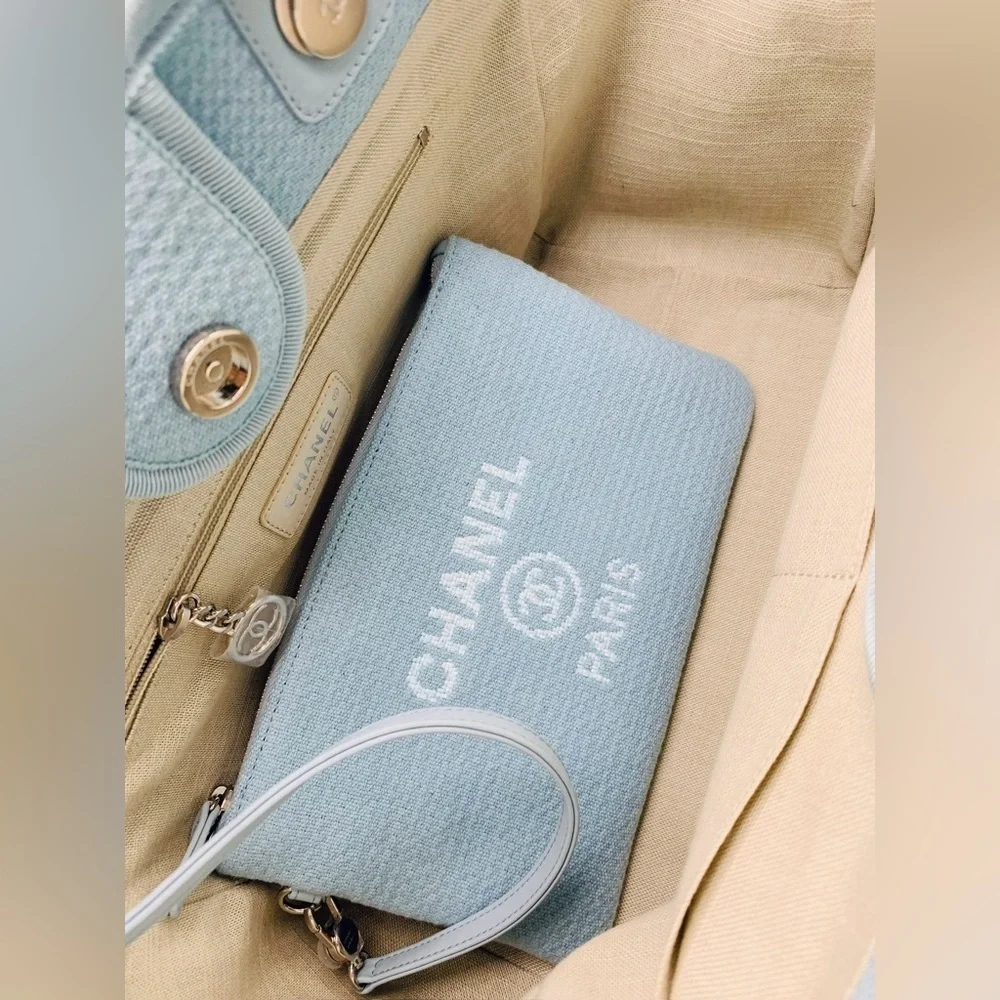 Chanel 2022 Small Deauville Tote w/ Pouch 💙 - Picture 8 of 16